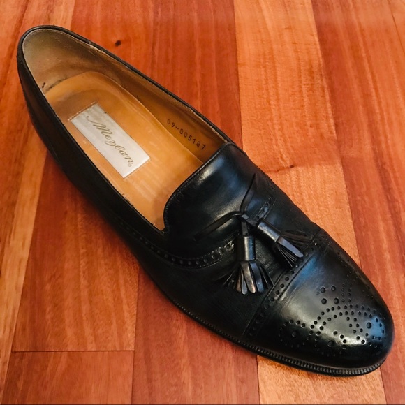 Black Mezlan Loafers/ slip ons - Picture 2 of 7